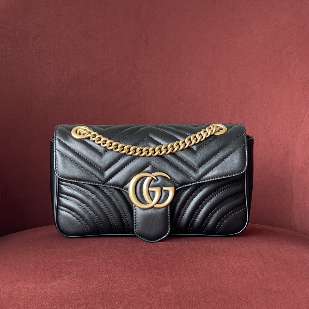 GG Marmont 最高版本 古铜五金 原厂皮  型号：443497  尺寸：26-15-7可滑动的链条肩带有多种背法，可肩背可手提 简约且精致，经典不过时