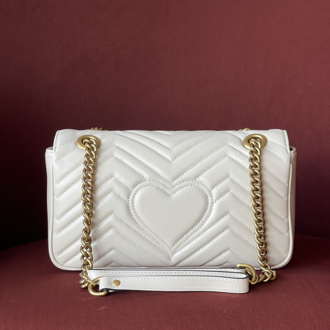 GG Marmont 最高版本 古铜五金 原厂皮  型号：443497  尺寸：26-15-7可滑动的链条肩带有多种背法，可肩背可手提 简约且精致，经典不过时