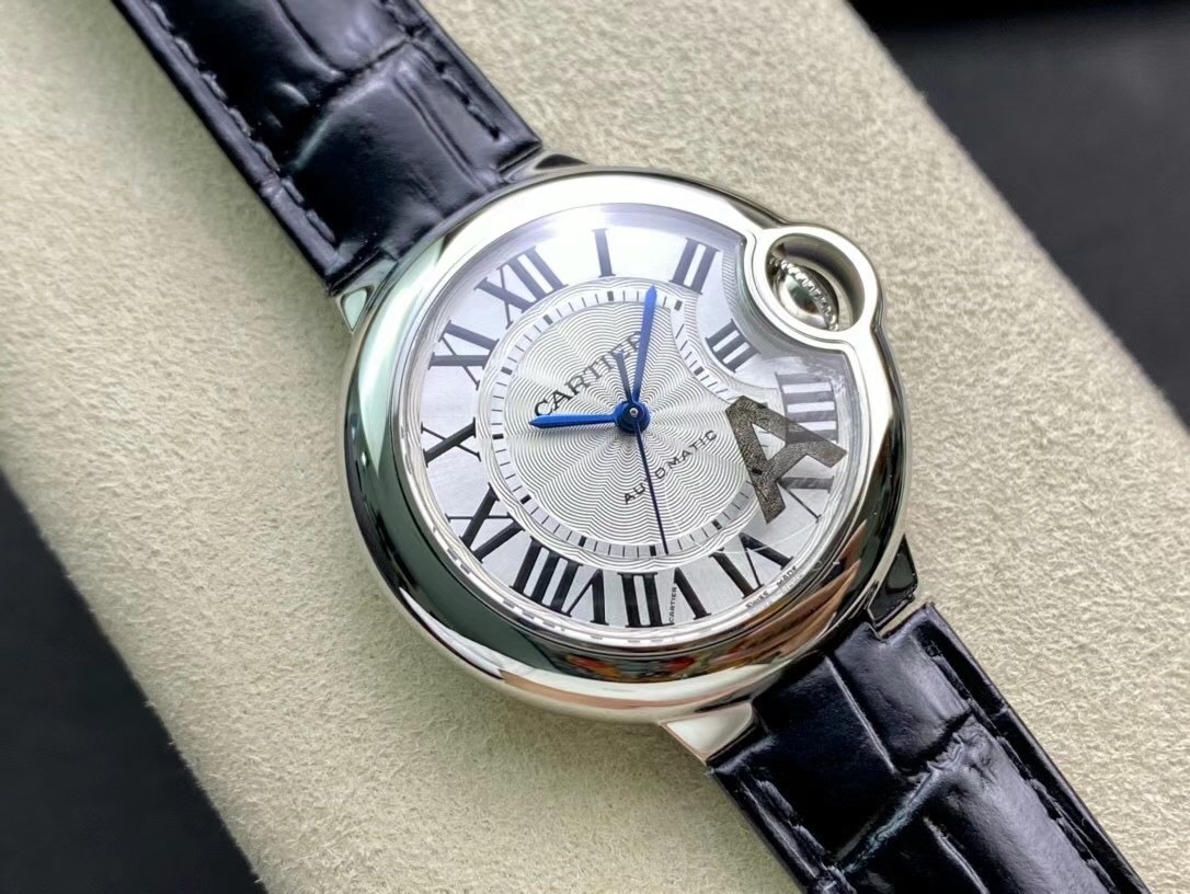  Blue Balloon 33MM Perfect Replica V8 Edition Stainless Steel - Sunburst Dial, Sword-Shaped Steel Blue Hands, Fully Automatic Mechanical Movement, 33mm