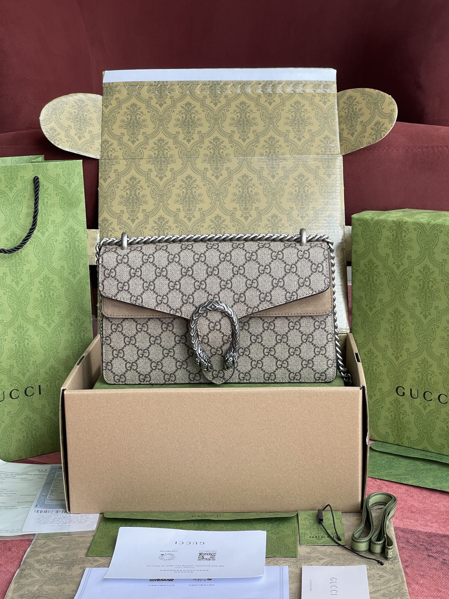 酒神Dionysus 经典之王 正品皮 型号#400249尺寸：28-18-9cm 附带️全套最新绿色系列环保包装