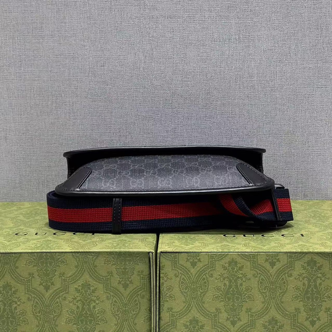 ✅腰挎包：全新包装（现货）  型号：598113  尺寸：24*17*3.5cm