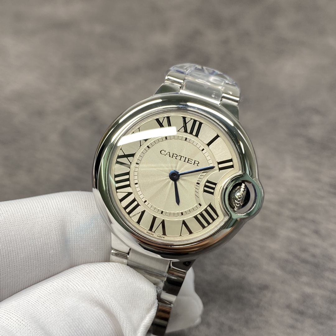 Cartier Ballon Bleu 33mm Ladies' Watch, 33mm case diameter 