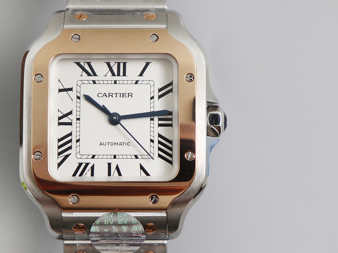 Ladies' Medium - Cartier New Santos Case: 316L stainless steel Dial: Gradient blue Hands: Swiss-crafted burnt steel blue Glass: Swiss anti-reflective coating/anti-scratch/anti-fingerprint AF treatment Strap: Features ergonomic SmartLink detachment system.