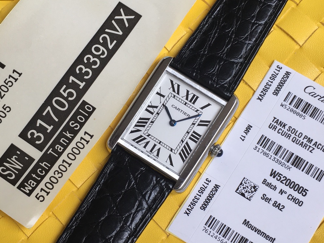 Cartier Solo Tank Player Customised Ladies' Watch Authentic fully disassembled moulding Compatible with genuine components Quenched blue steel hands Genuine screws on case sides Micro-curved profile matching originals Paired with authentic American alliga