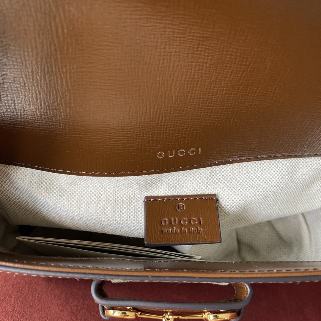 1955 Mini Horse Bit Series Genuine Leather Model 658574  Dimensions: 20.5*14.5*5cm 