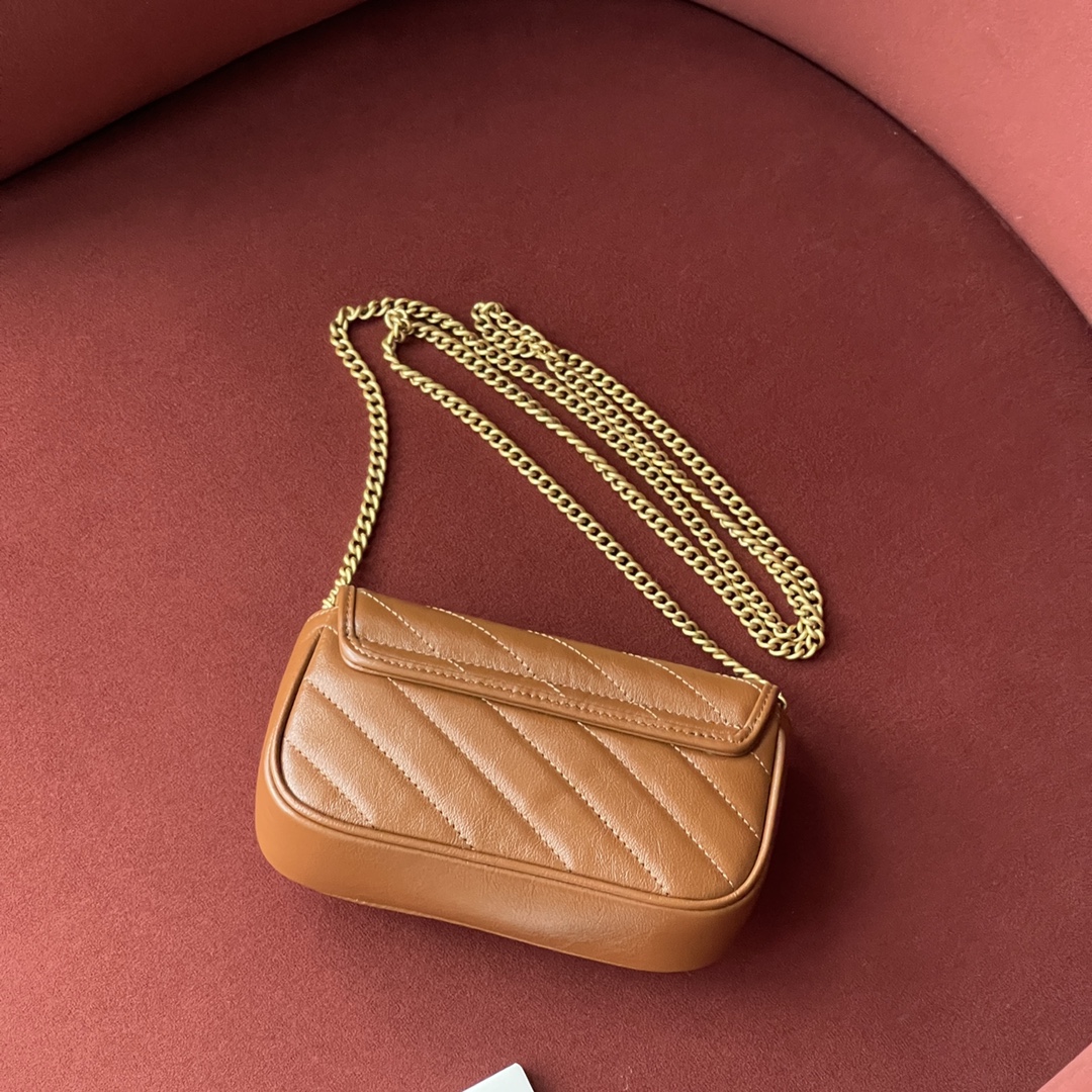 GG Marmont Caramel Brown: The Ultimate Style Companion Model: 476433 | Dimensions: 16.5 x 10 x 5 cm | Genuine Leather