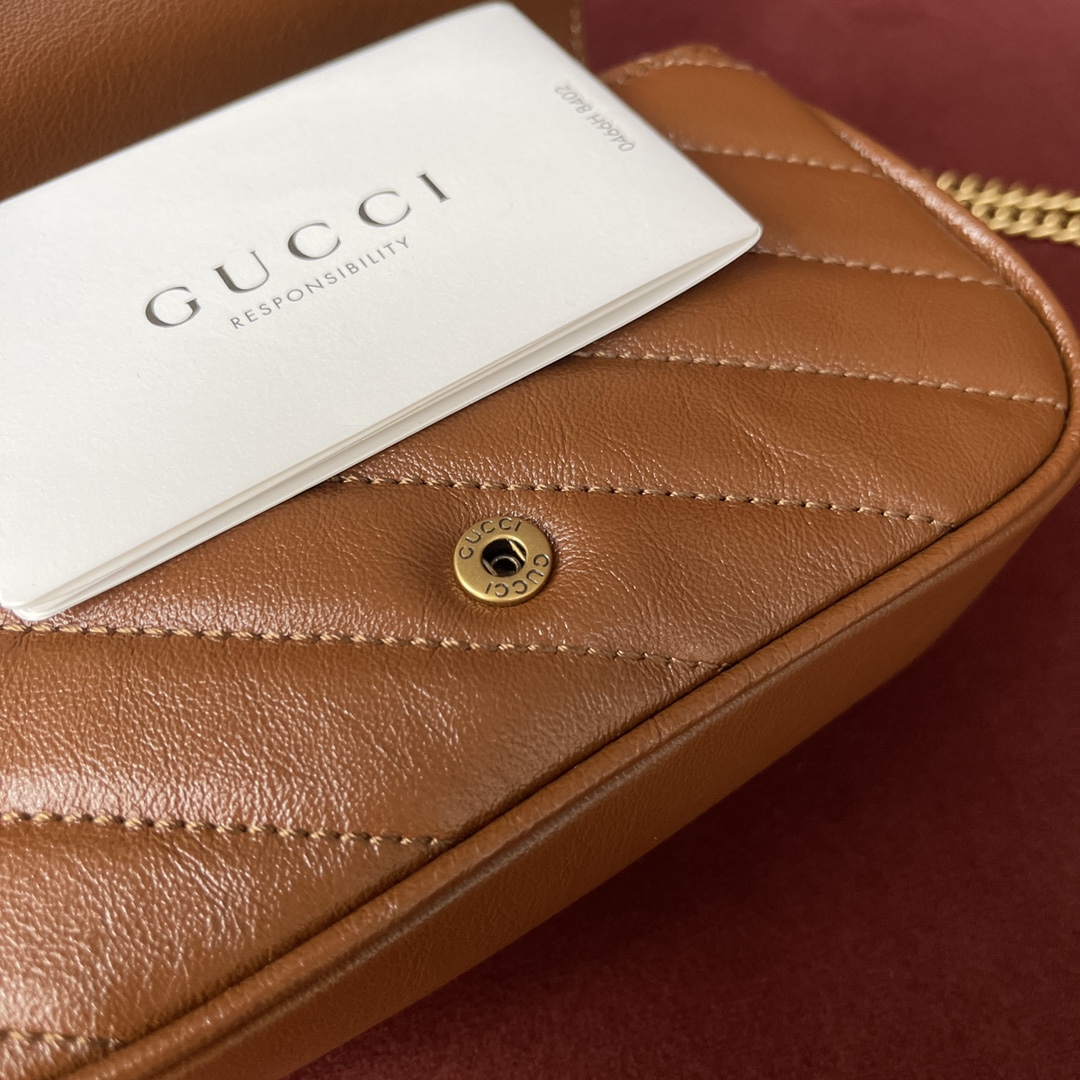 GG Marmont Caramel Brown: The Ultimate Style Companion Model: 476433 | Dimensions: 16.5 x 10 x 5 cm | Genuine Leather