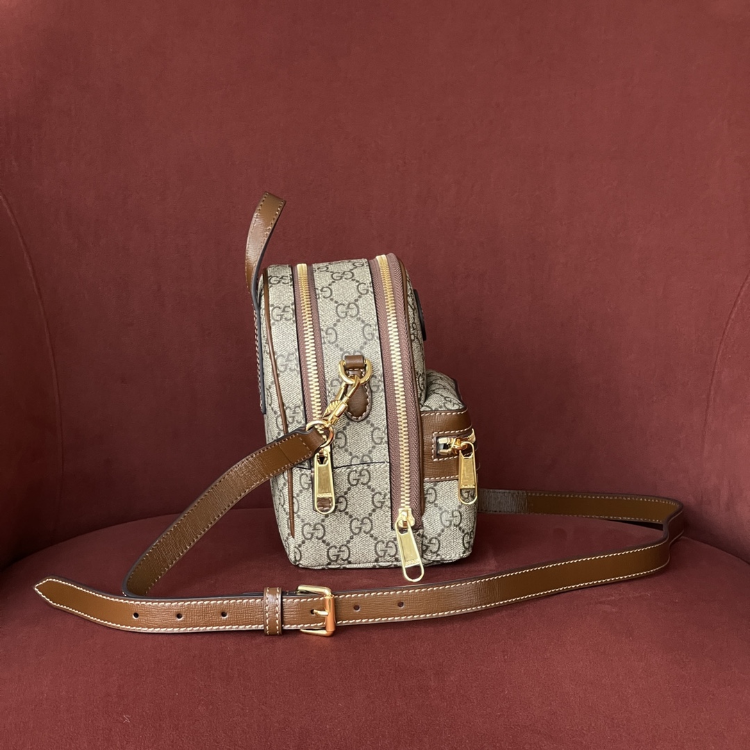 Genuine Leather Model: 725654 Dimensions: 15 x 9 x 8 cm Crafted from GG Supreme canvas with brown leather piping, this versatile bag can be worn around the waist or crossbody. The brand successfully reimagines a classic silhouette with this piece. It feat