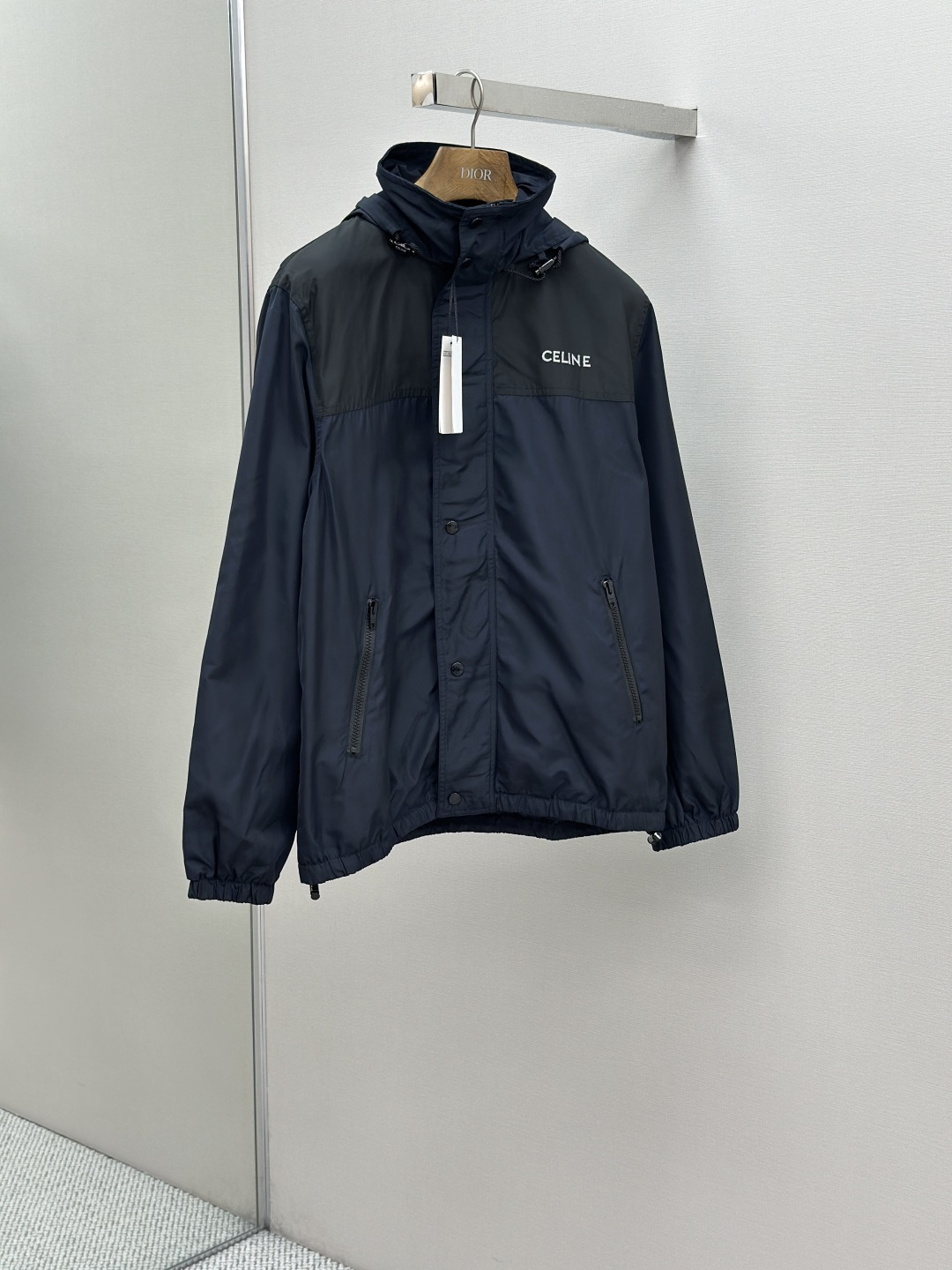 Celine Embroidered Trench Coat. Fabric Selection: Oxford cloth made from 100% polyester fiber.