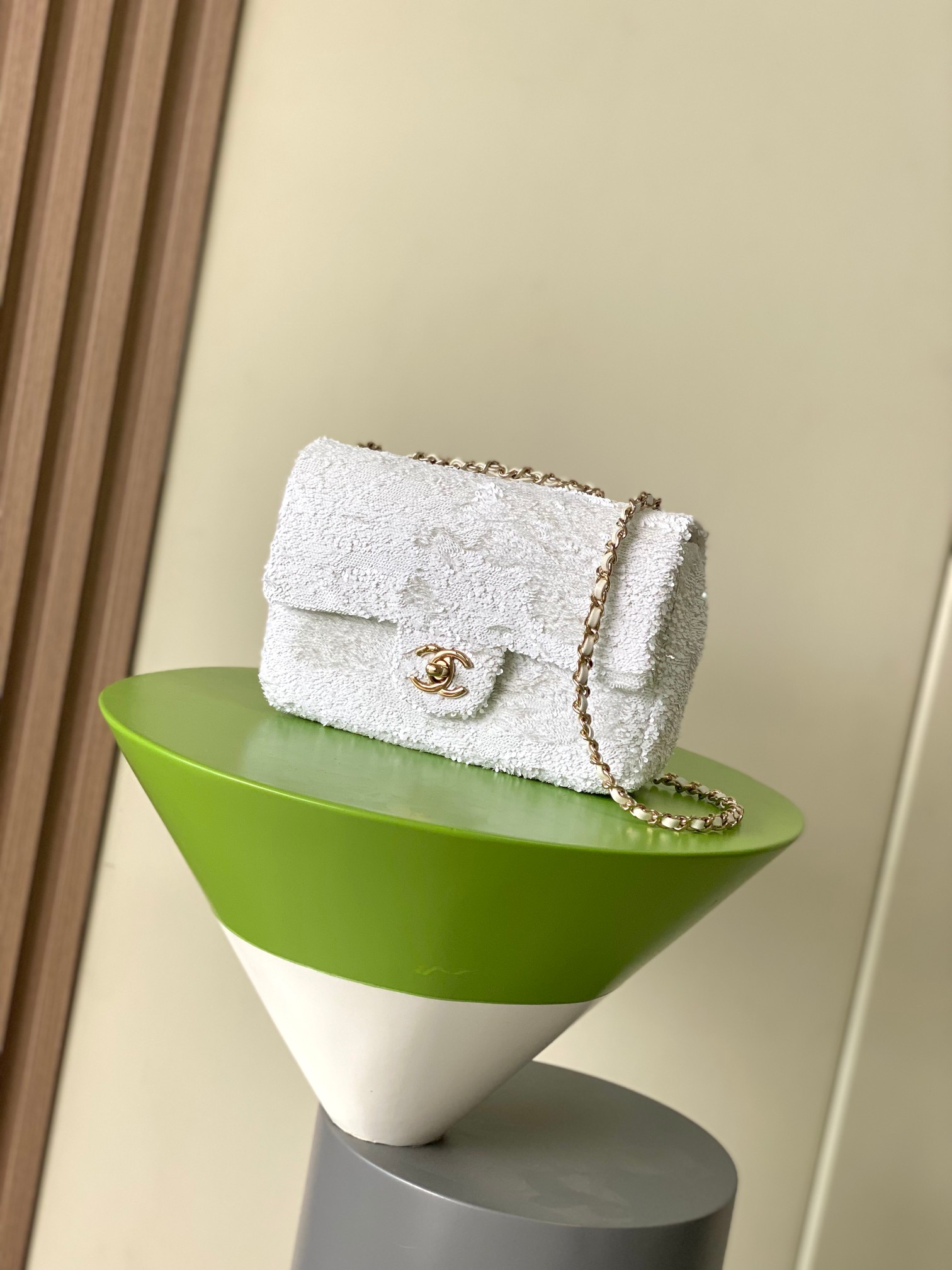 Chanel 3965 Sequined Bag Dimensions: 24 × 12 × 4 cm