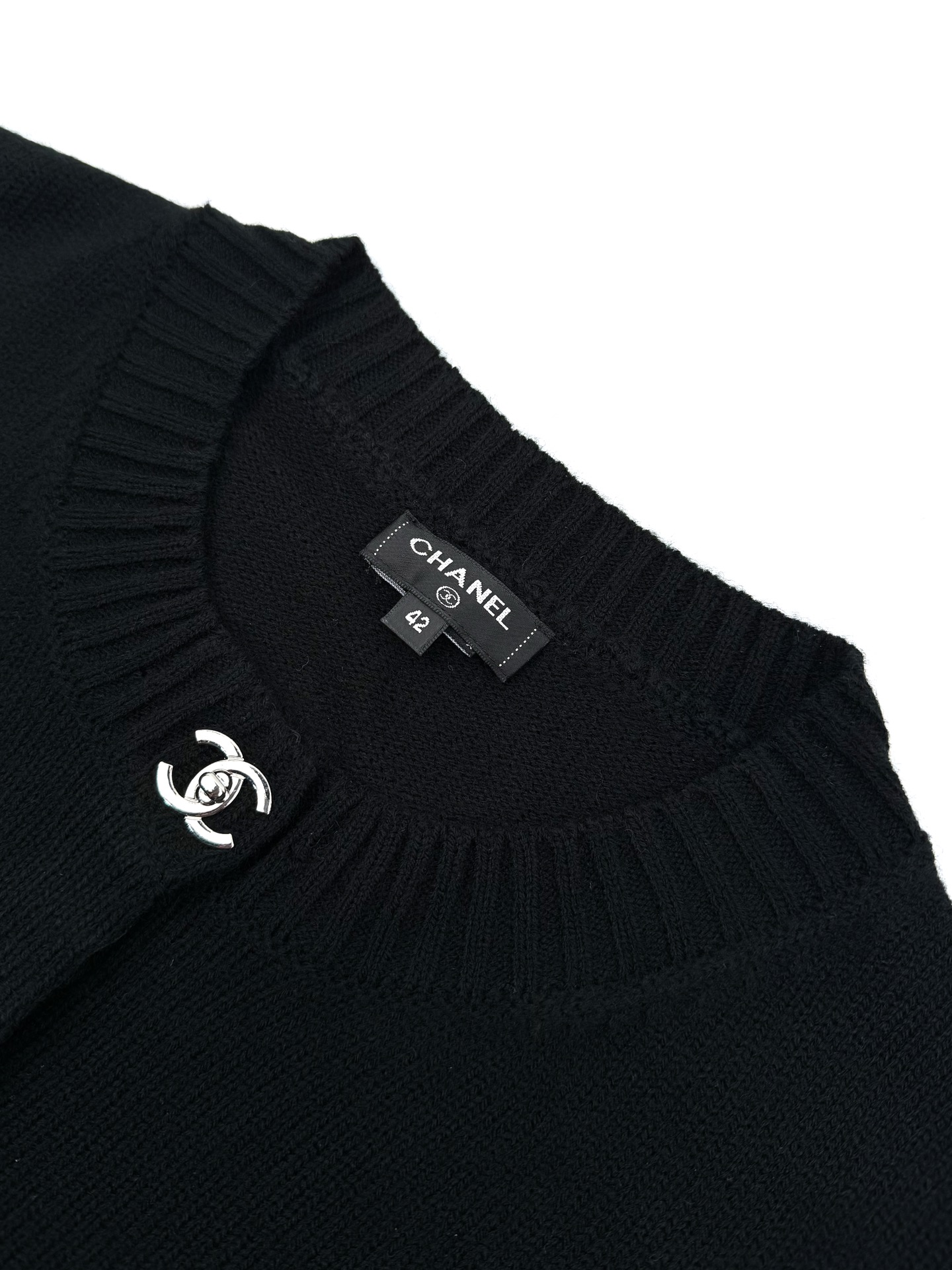 Chanel Iconic Double C Buttons/Soft Knit  Backpack Buckle Knit Cardigan