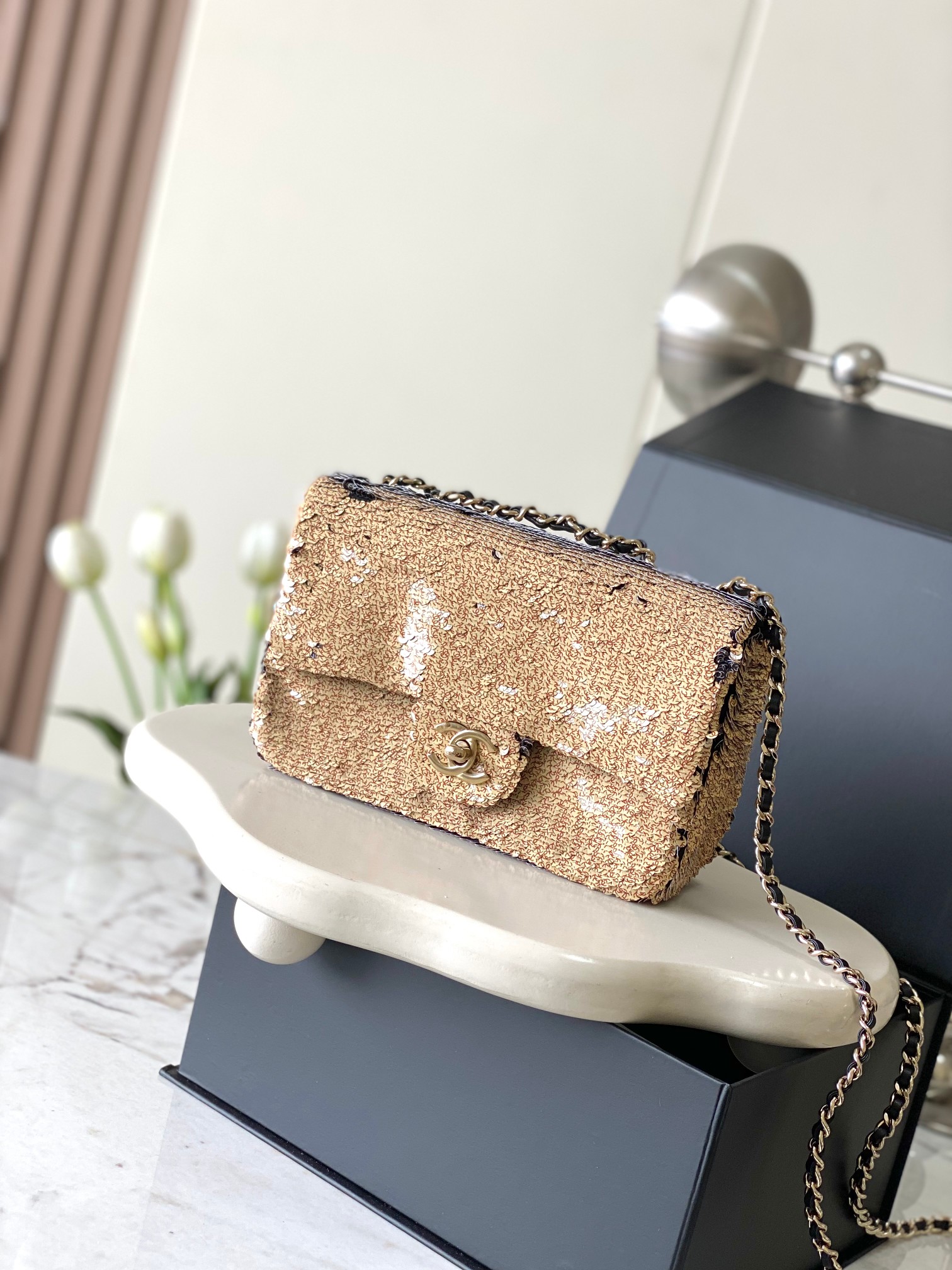 CHANEL MINI CF CLUTCH Dimensions: 20x14x7cm Style No.: 4140