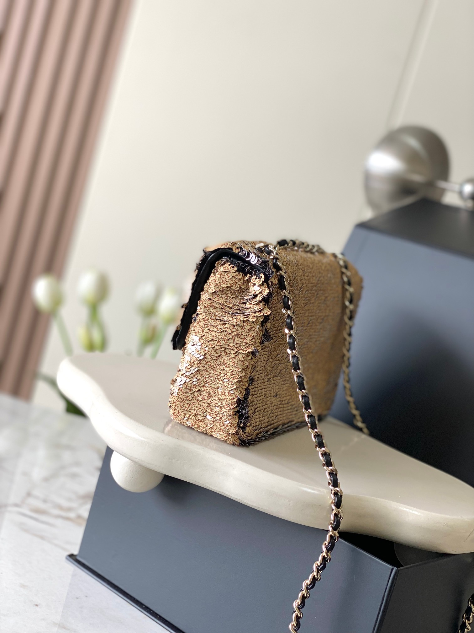 CHANEL MINI CF CLUTCH Dimensions: 20x14x7cm Style No.: 4140