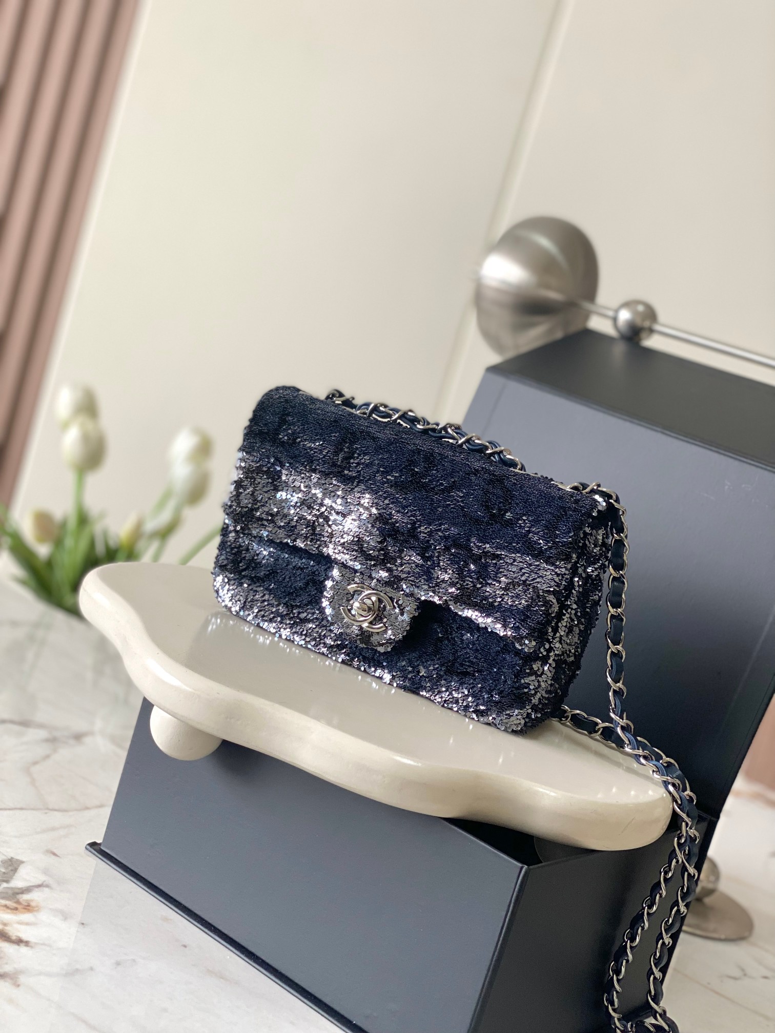 CHANEL MINI CF Sequined Evening Clutch Dimensions: 20x15x7cm Style Number: 4297