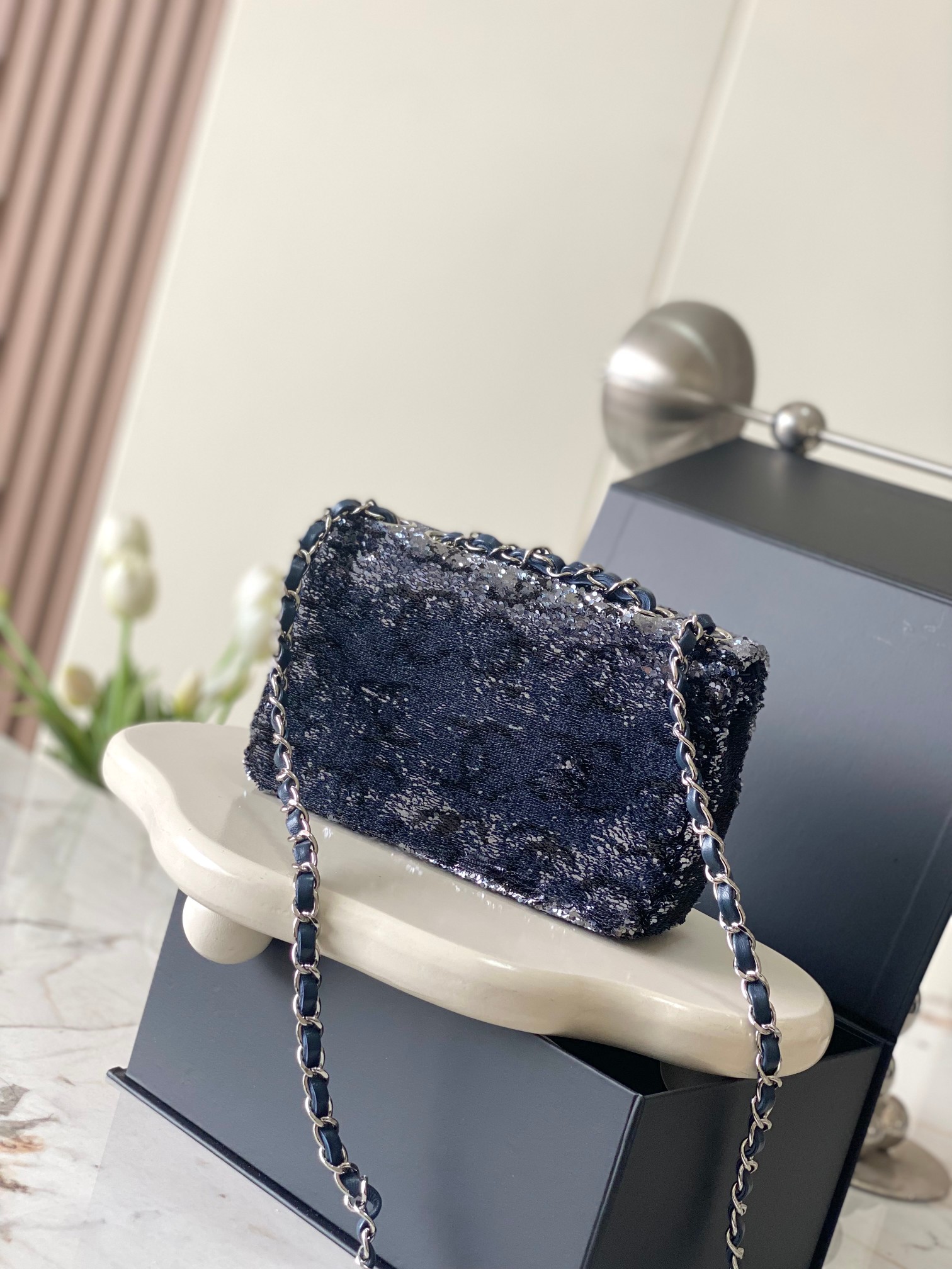 CHANEL MINI CF Sequined Evening Clutch Dimensions: 20x15x7cm Style Number: 4297