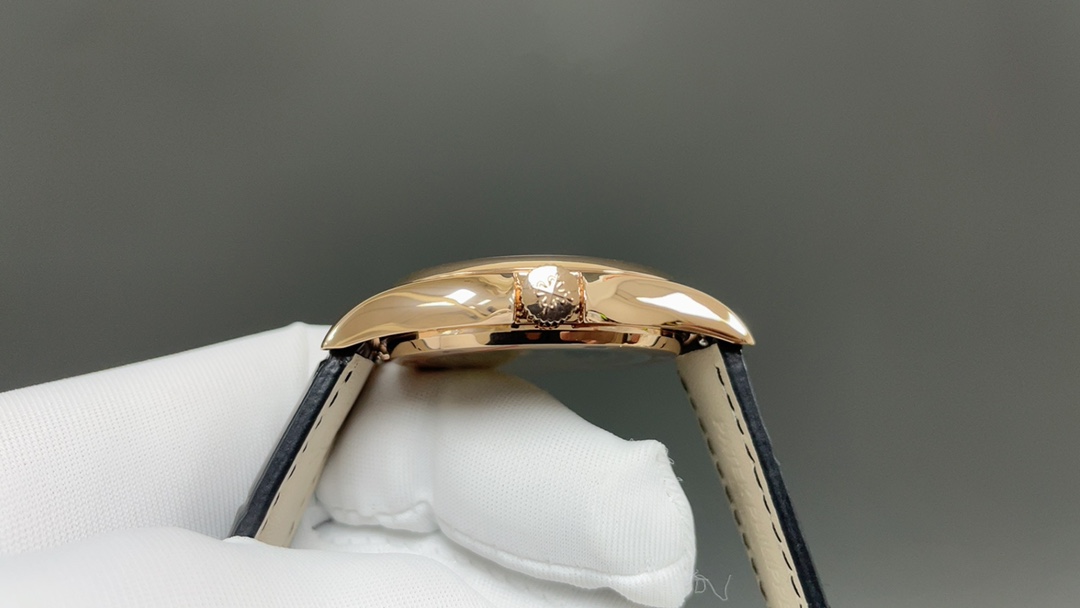 With heartfelt dedication, GR presents a stunning masterpiece of refined aesthetics—the Patek Philippe Classic Collection—5127.