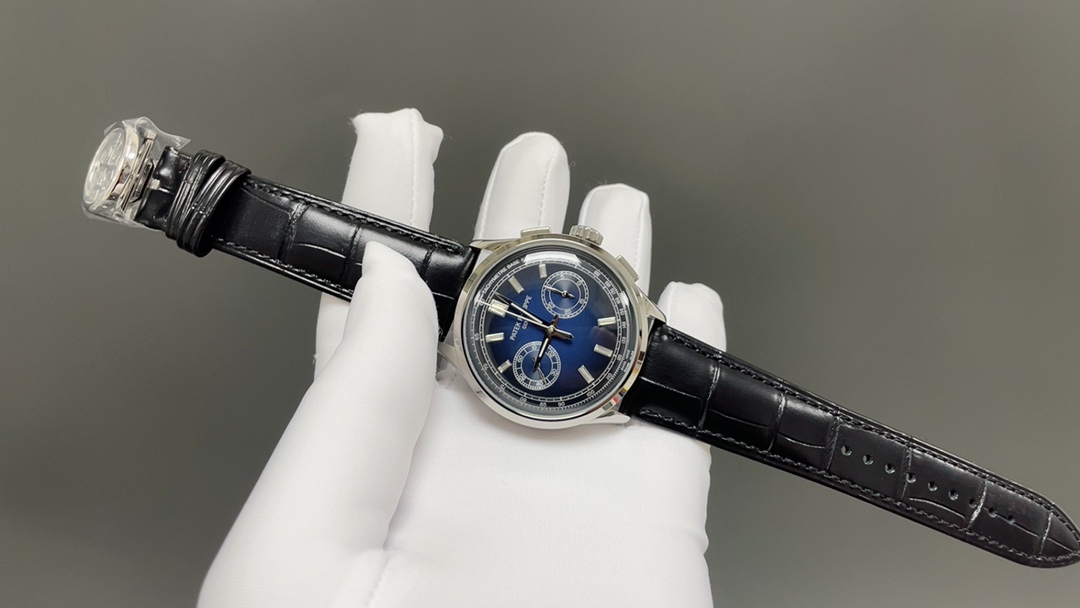 Patek Philippe Complications Chronograph Series 5170P-001
