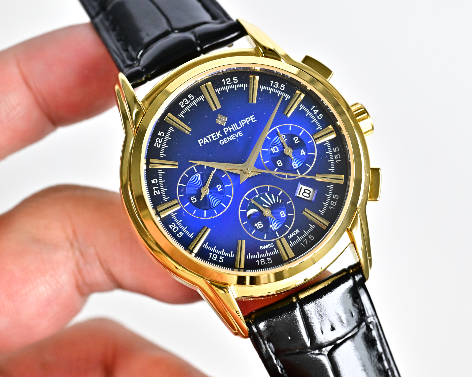 Patek Philippe Complications Collection - Handcrafted - Engraved