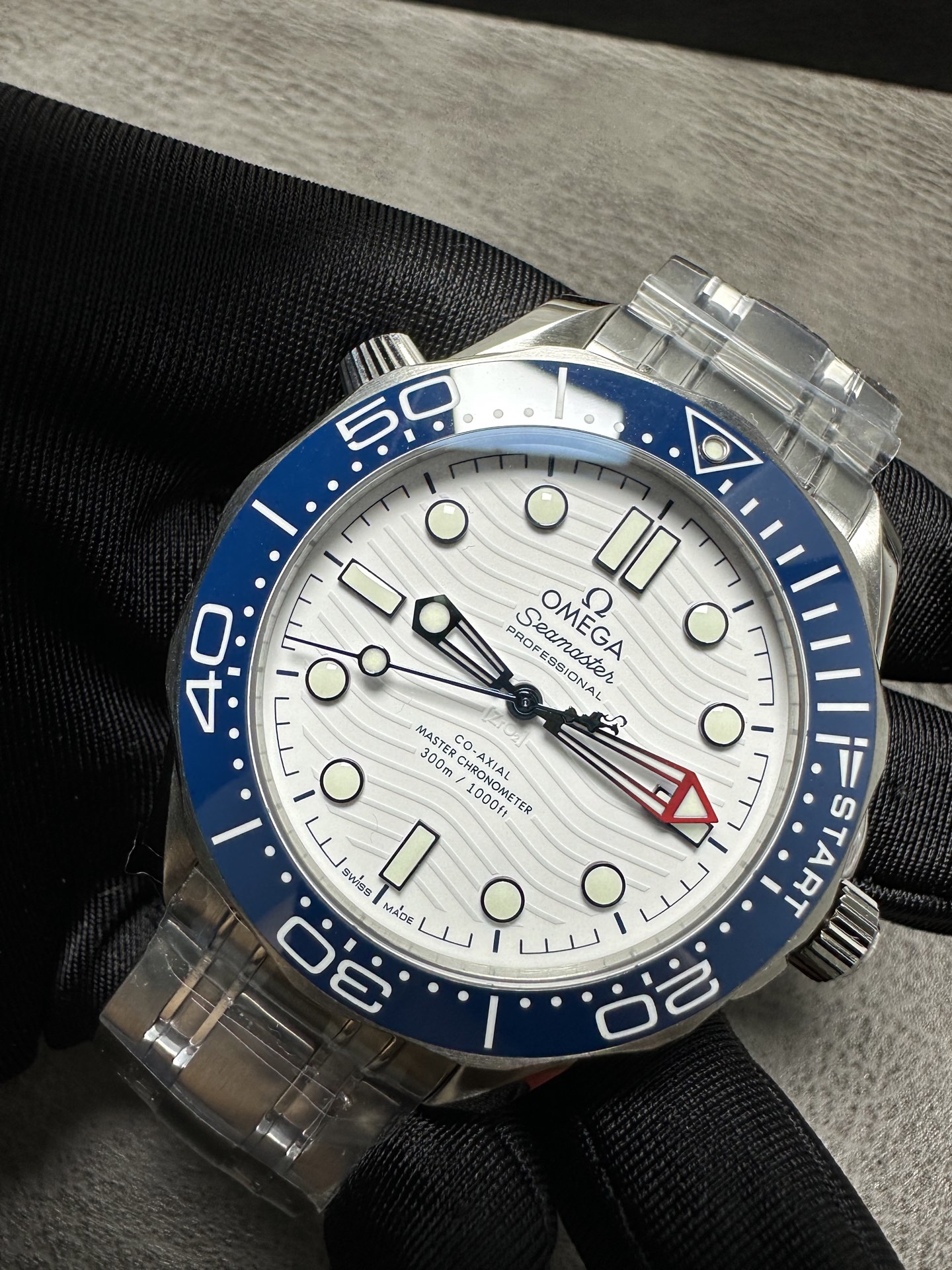 Omega Seamaster Commander Limited Edition