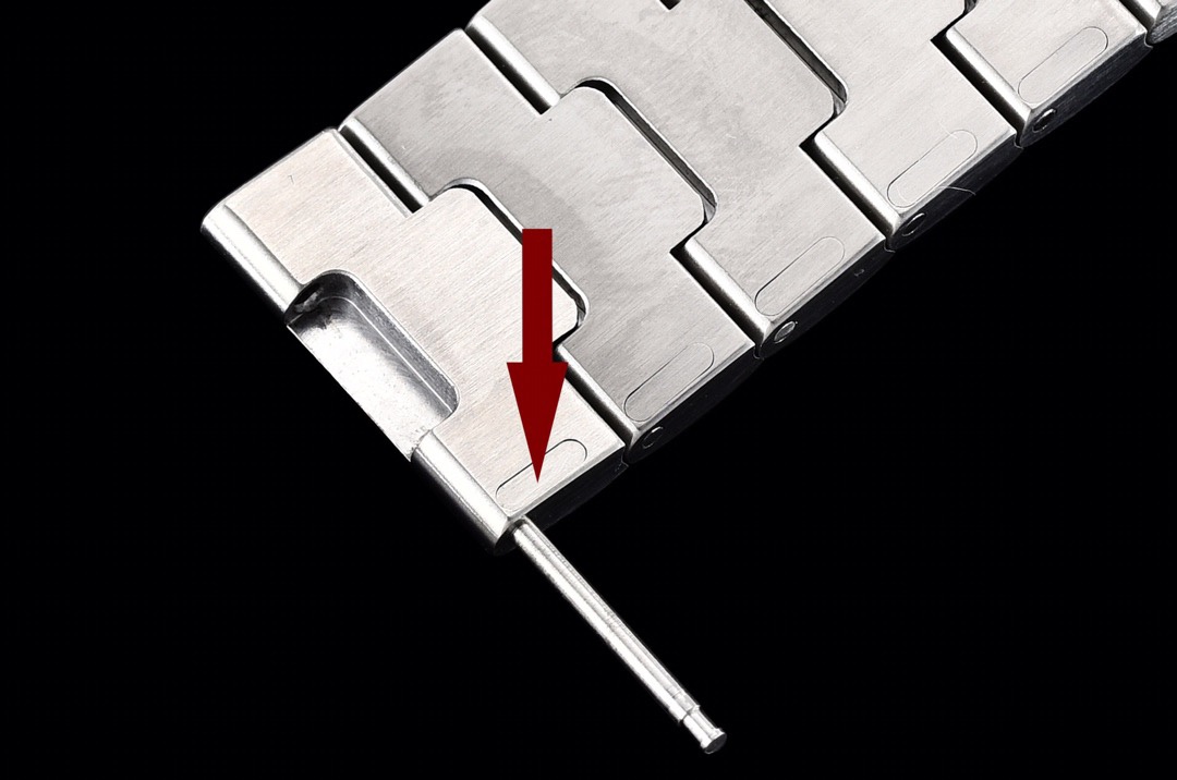 Cartier GF Santos 39.8mm × 9.08mm