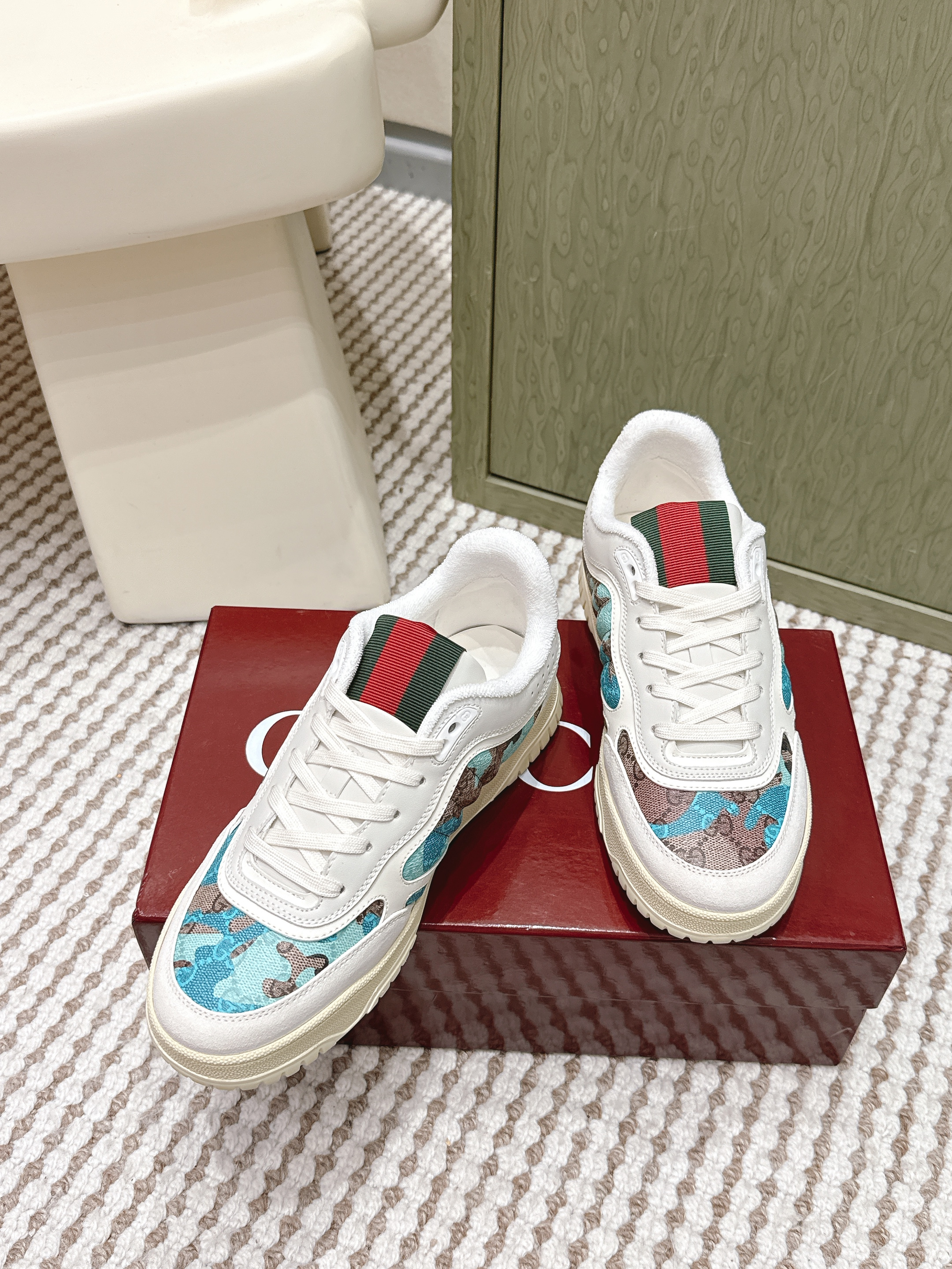 Gucci New Arrival Couple's Thick-Sole Casual Sneakers