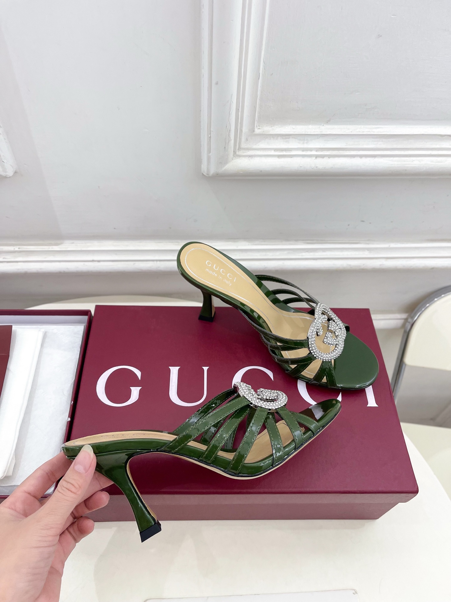 Gucci New Arrival Classic Rhinestone Thin-Strap High-Heel Sandals