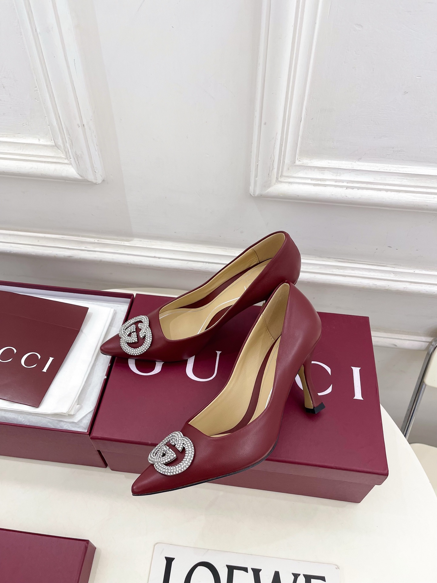 Gucci New Arrival Classic Rhinestone Pointed-Toe High Heels