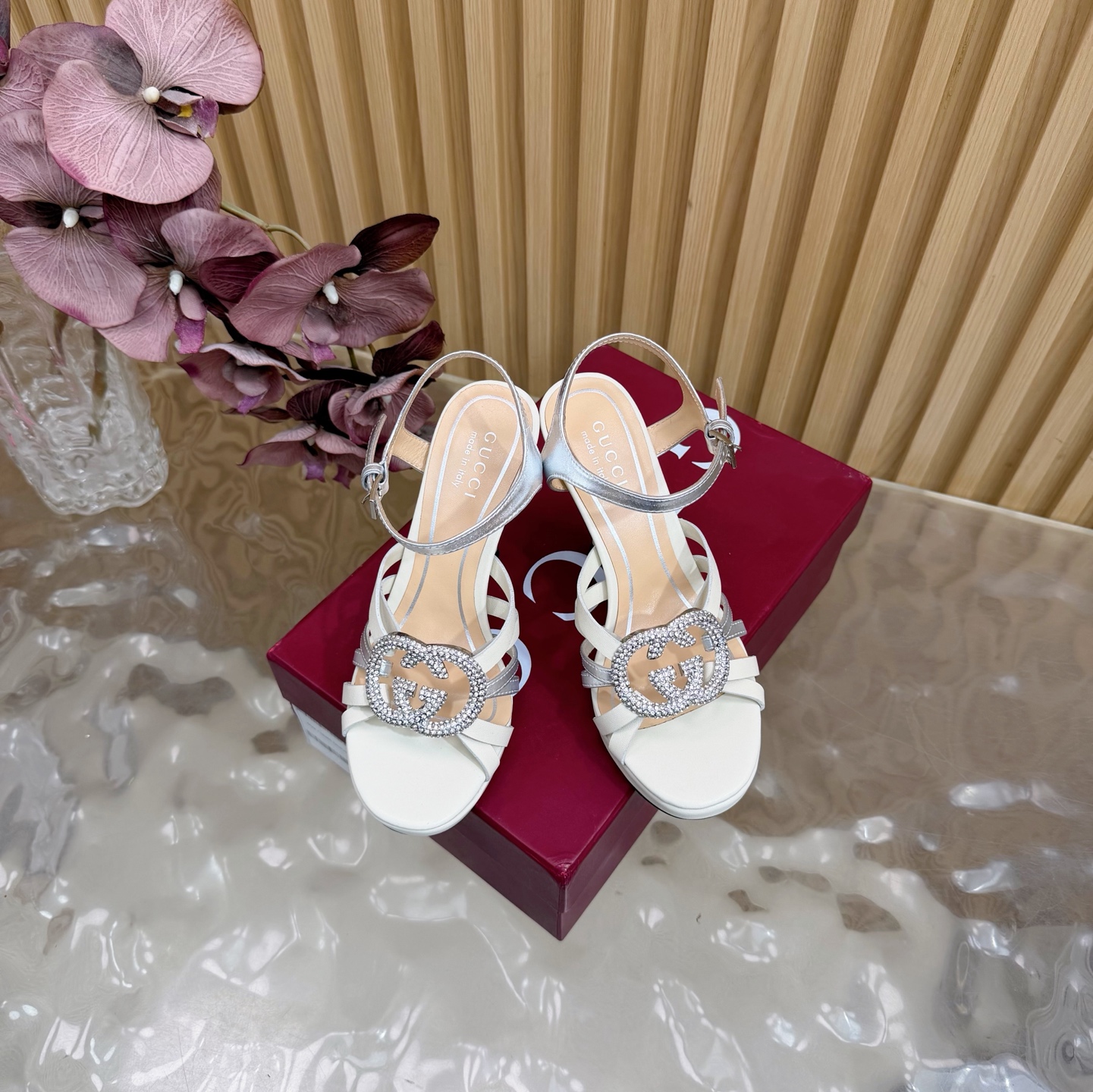 Gucci 2026 New Arrival Pre-Spring Rhinestone Thin-Strap High-Heel Platform Sandals