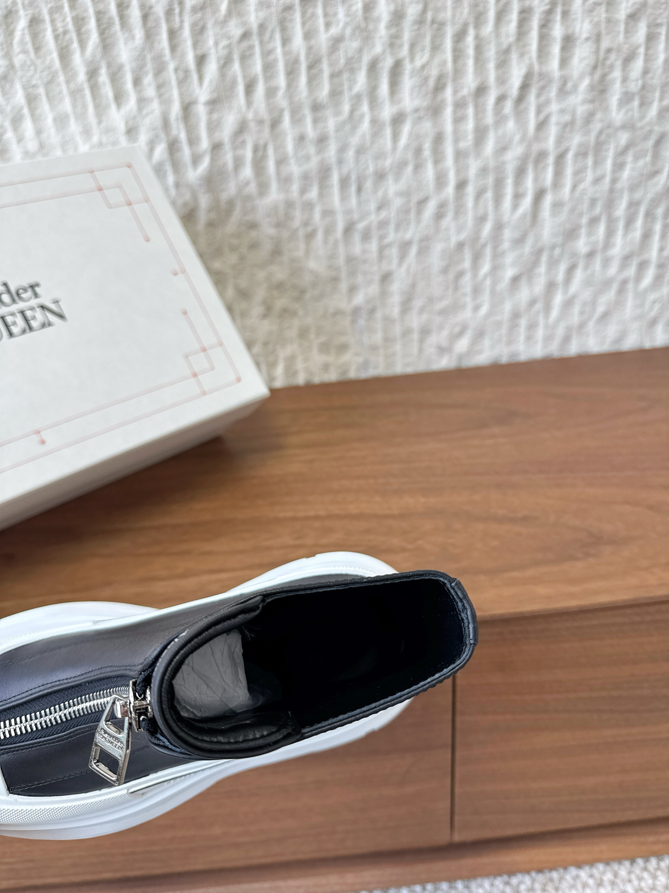 Alexander McQueen 2025 Fall Winter  New Arrival Tread Sli Zipper Boots Ankle Boots