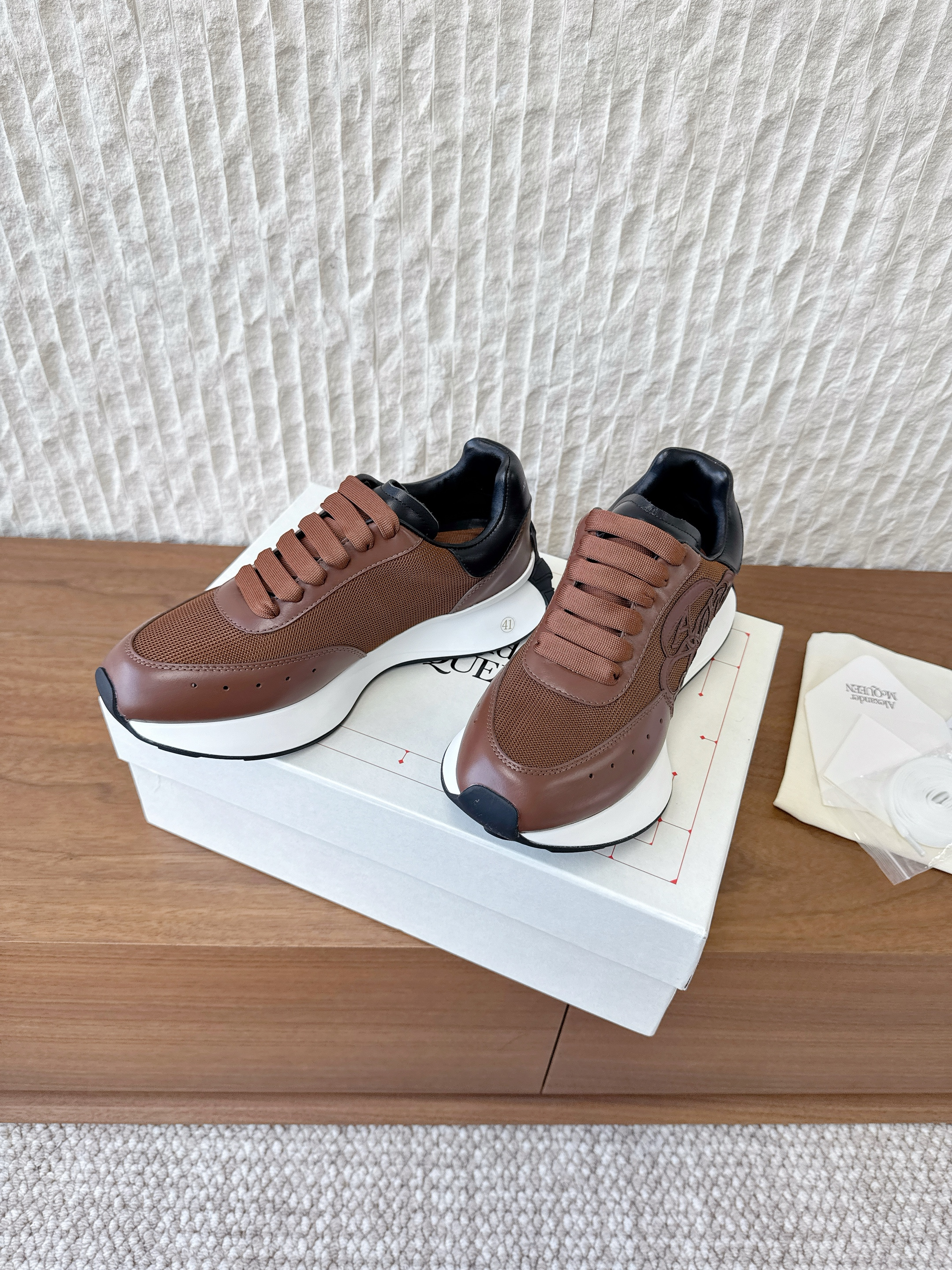 Alexander McQueen 2025 Fall Winter New Arrival Couple's Sports Casual Shoes