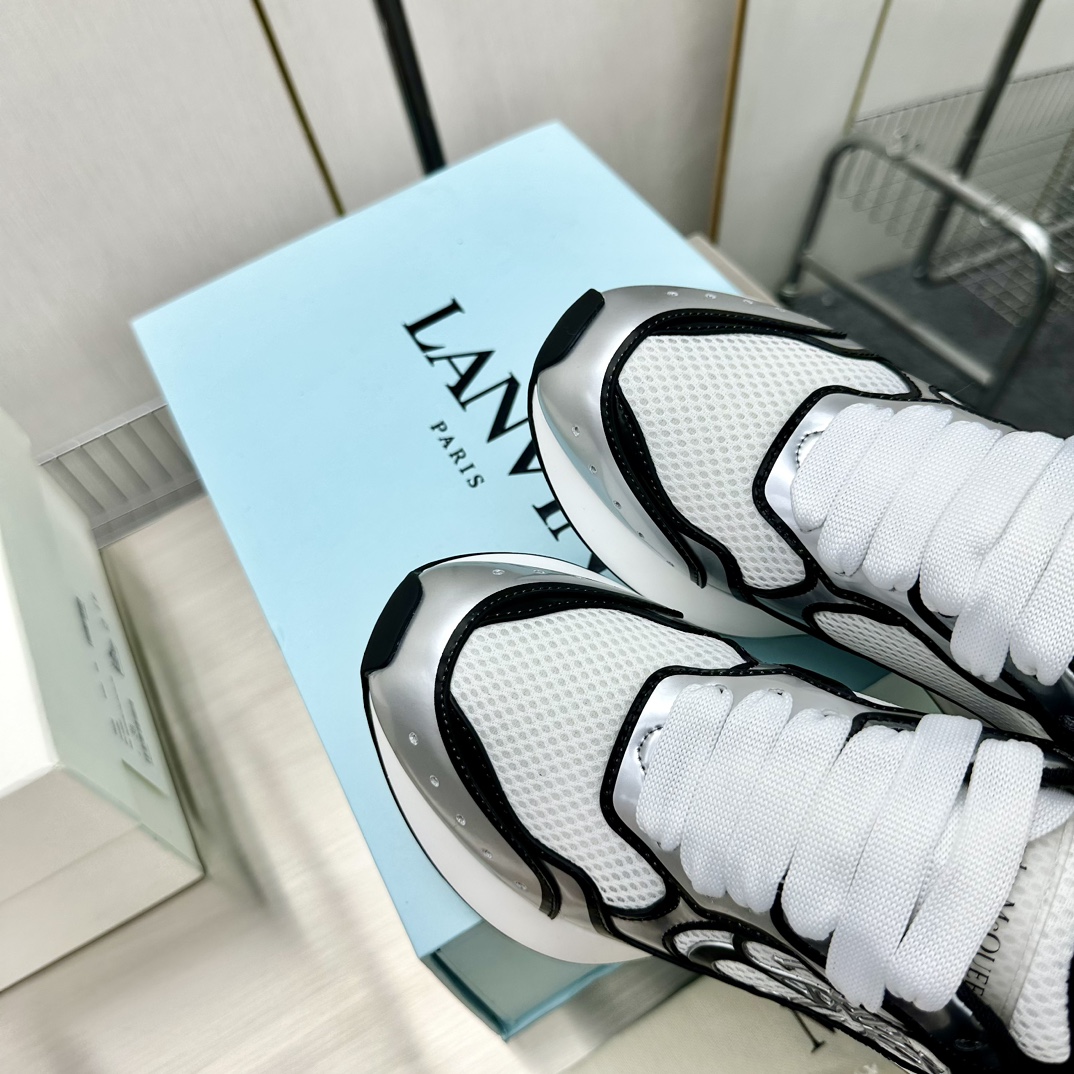 Alexander McQueen 2022 Pre-Spring New Arrival Sneakers