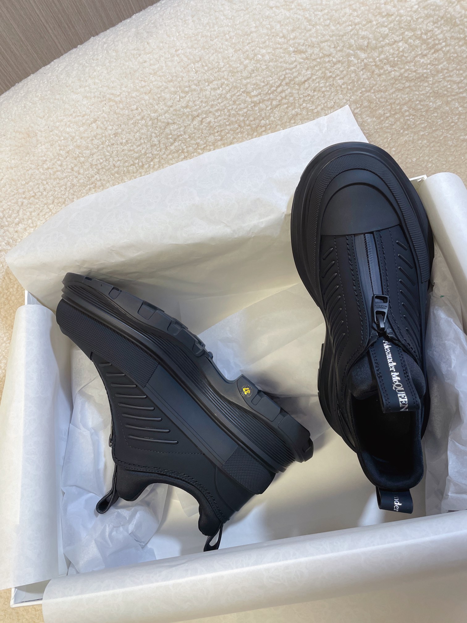 McQueen New Tread Slick Moto Functional Style Short Boots