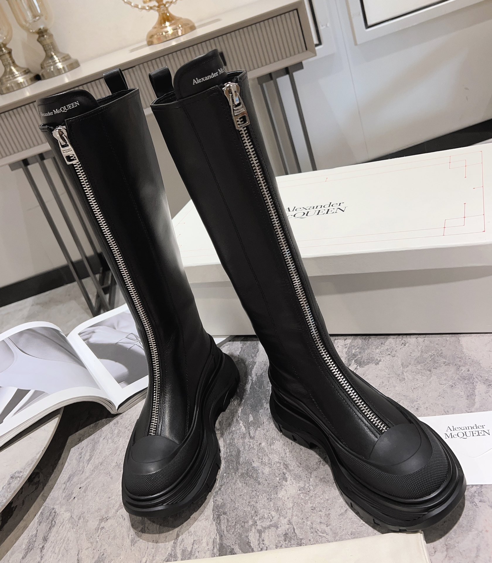ALEXANDER MCQUEEN Front Zipper Boots
