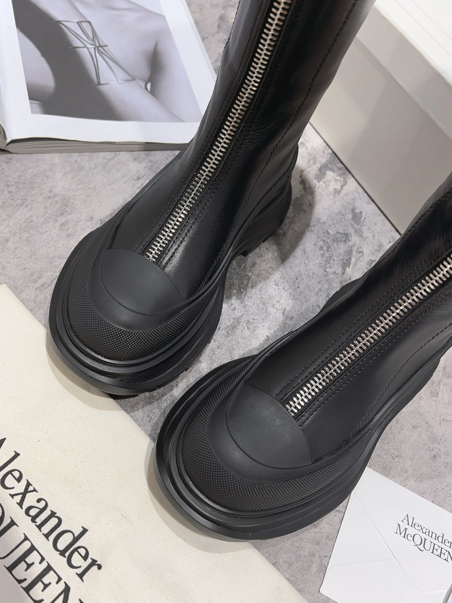 ALEXANDER MCQUEEN Front Zipper Boots