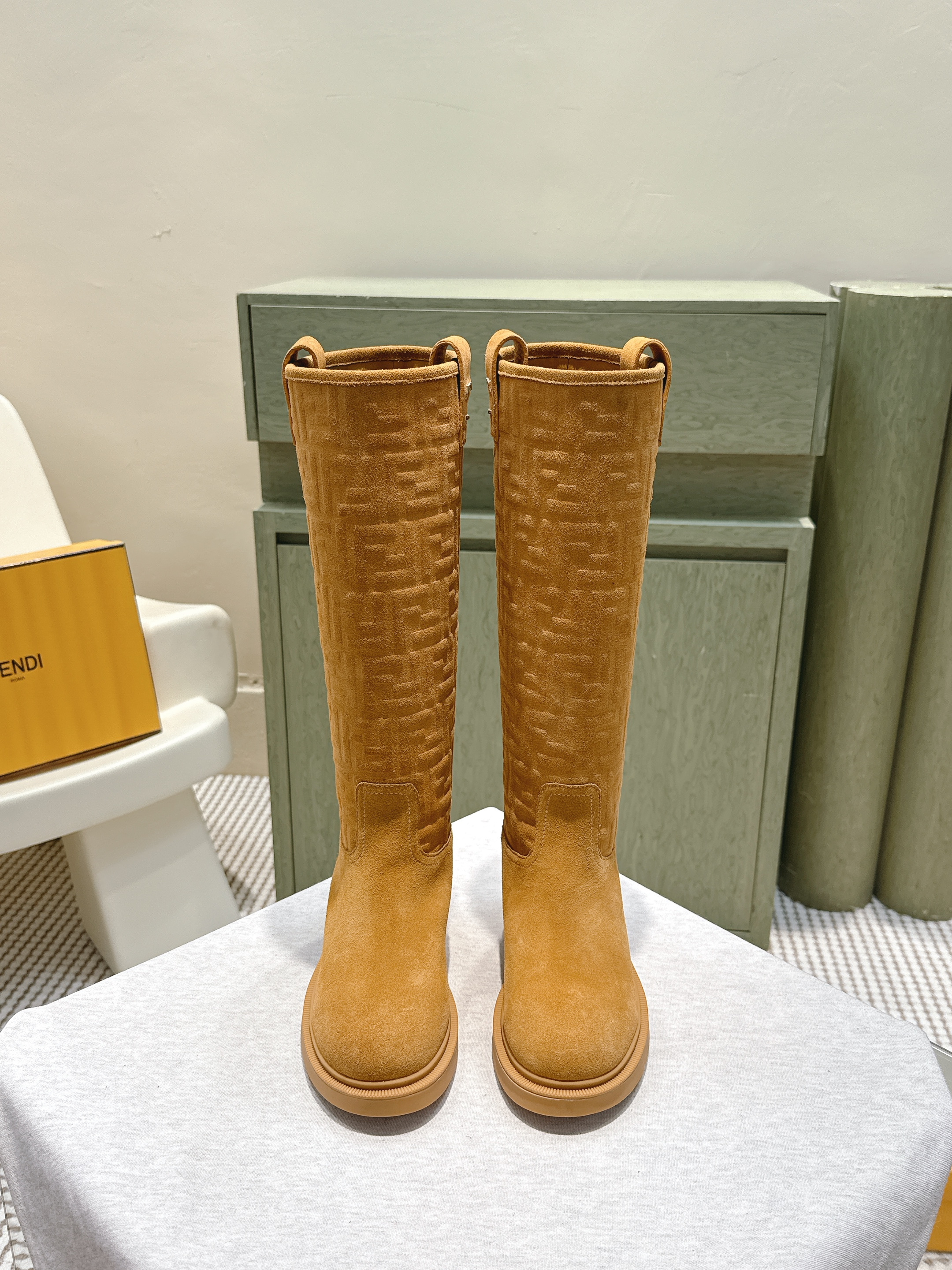 Fendi 25 Fall Winter Suede Calfskin Knee-High Riding Boots