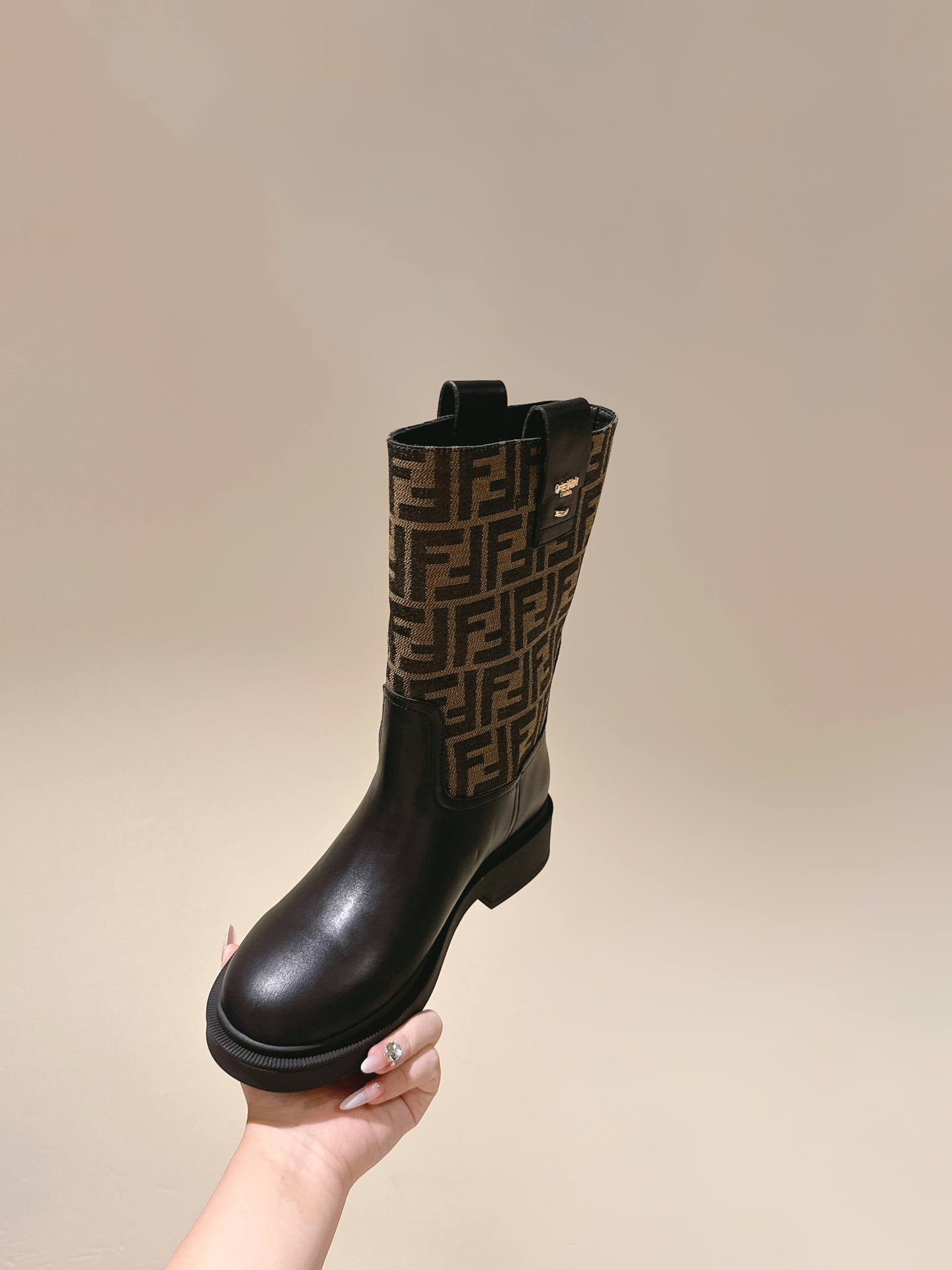 Fendi Forever Fendi Chelsea Boot