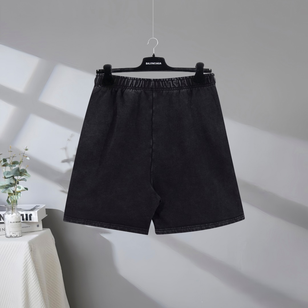 Balenciaga 2025 Spring/Summer Embroidered Distressed Shorts