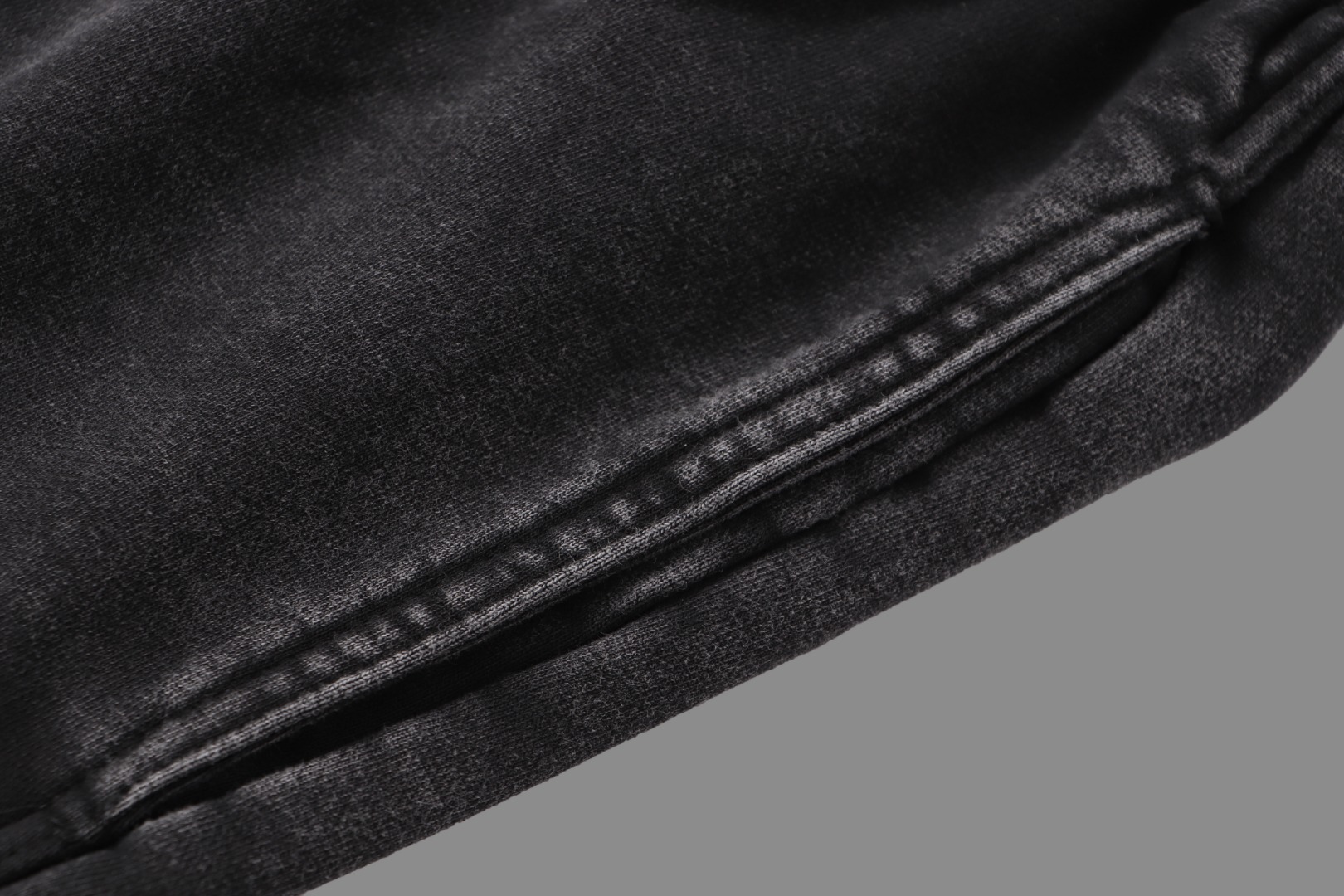 Balenciaga 2025 Spring/Summer Embroidered Distressed Shorts