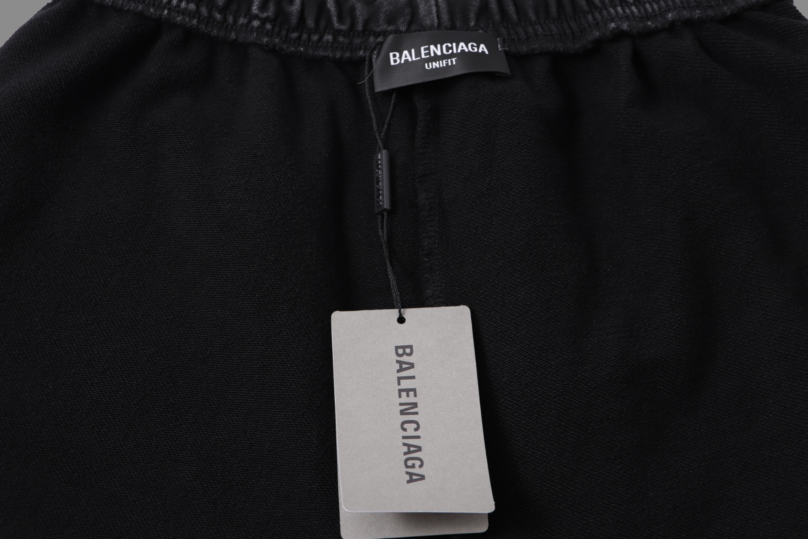 Balenciaga 2025 Spring/Summer Embroidered Distressed Shorts