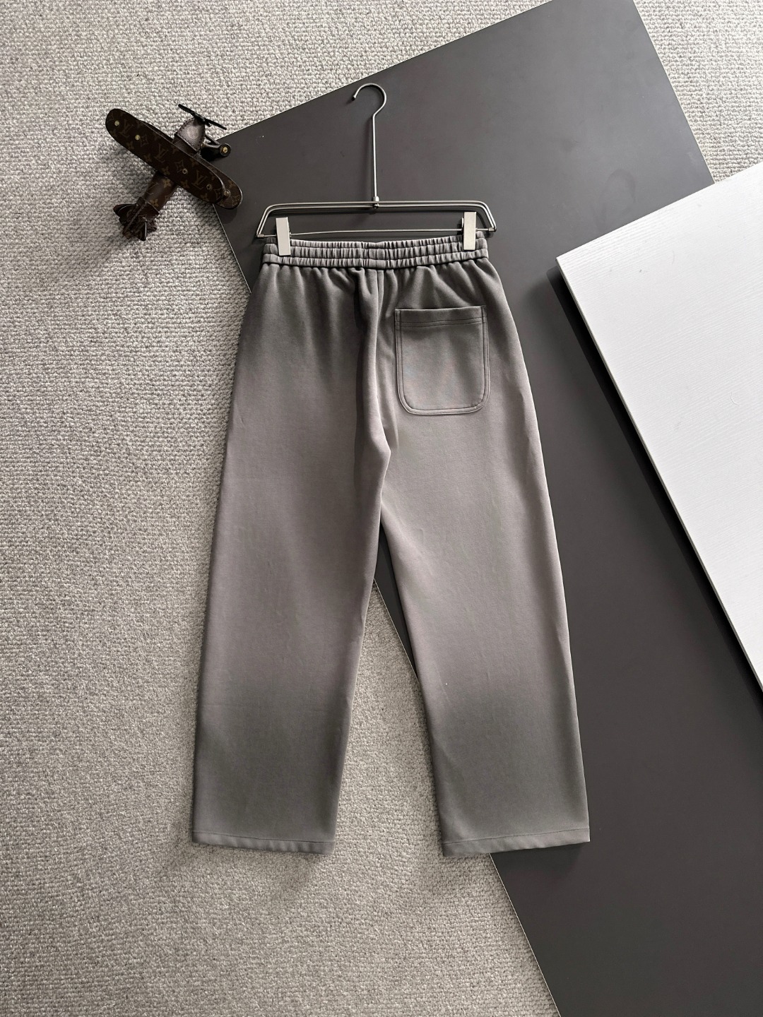 Prada 2025 Winter New Elastic Waist Casual Pants