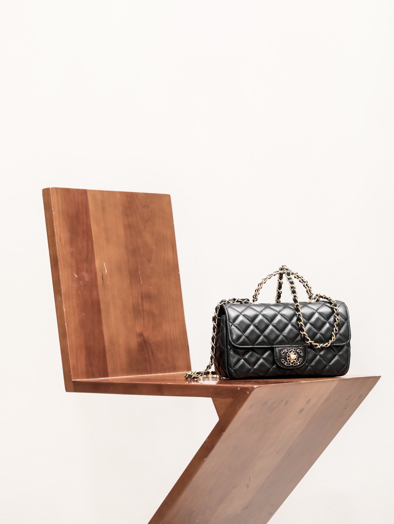 Chanel 24P Handle Woven Letter Cf