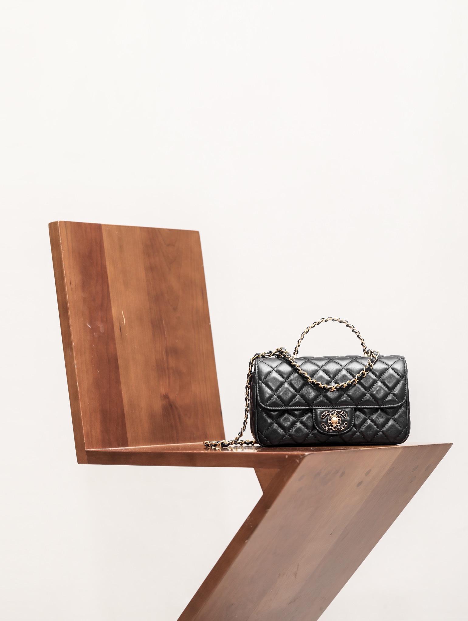 Chanel 24P Handle Woven Letter Cf