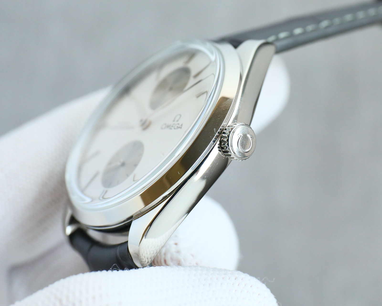 Omega De Ville