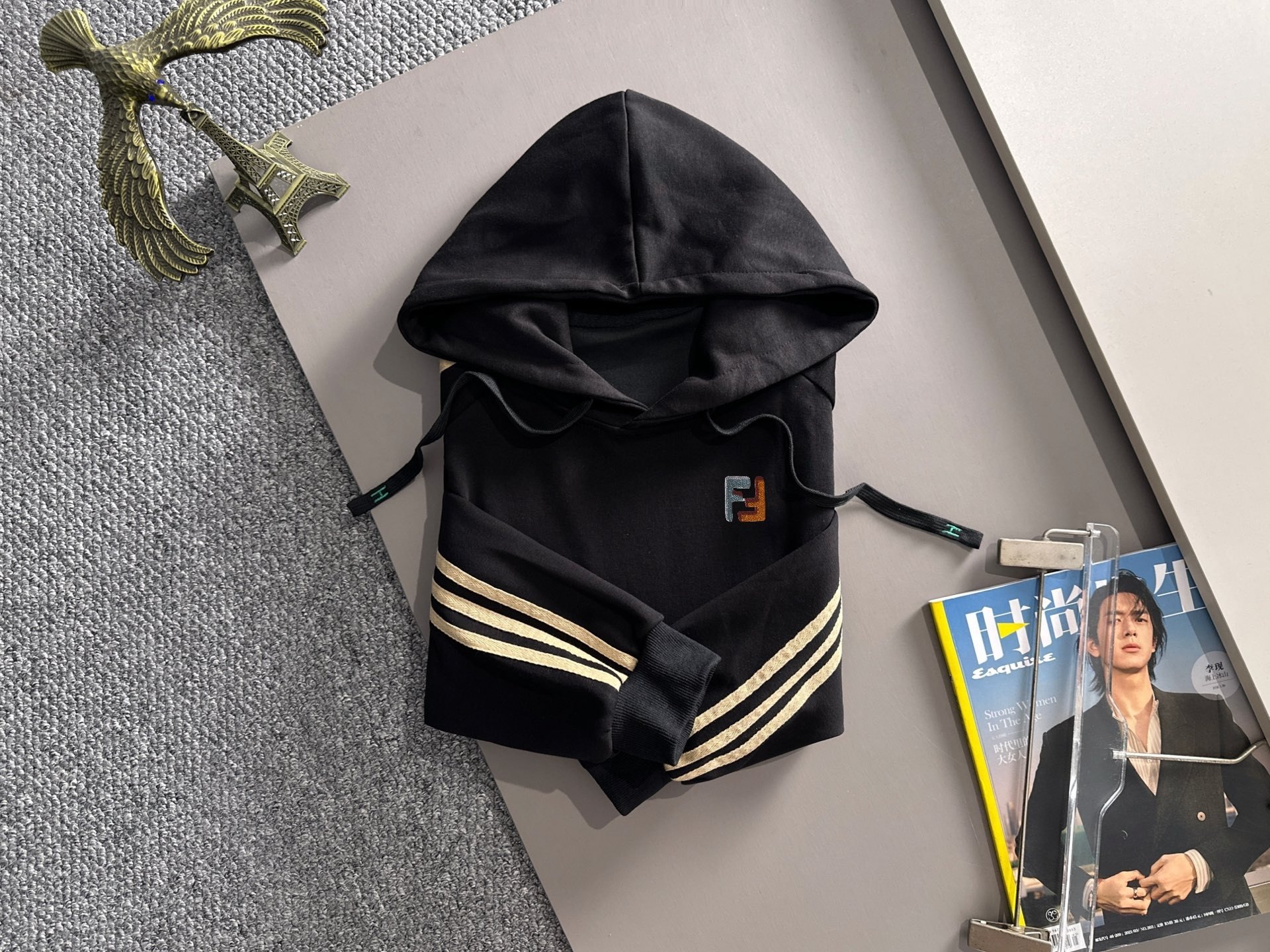 Fendi 2025 Long-Sleeve Hooded Sweatshirt 