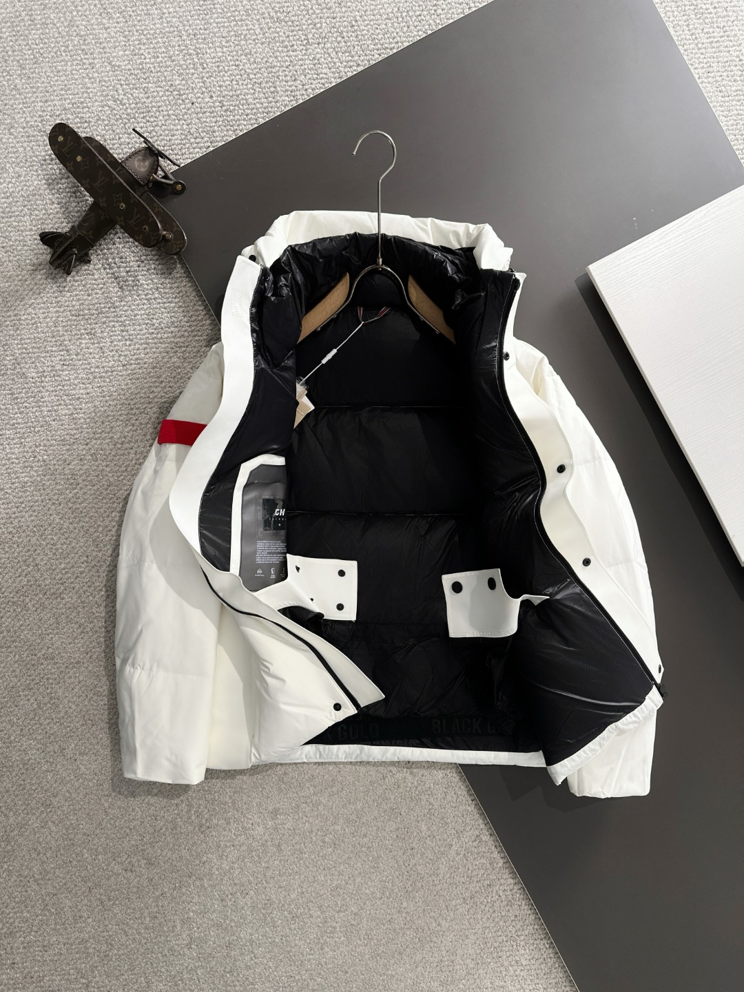 Fendi FJ Logo White Puffer Jacket with Red Stripe