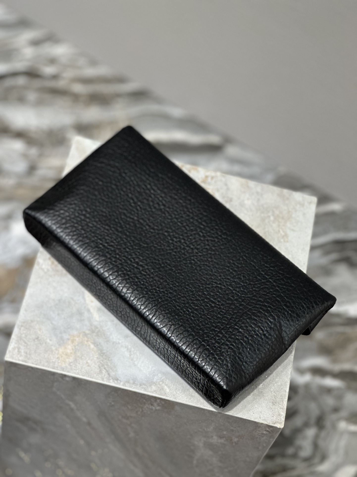 YSL【Black】 LE Envelope Clutch_ Style No.: 769307 Dimensions: 29.5×18×4.5cm