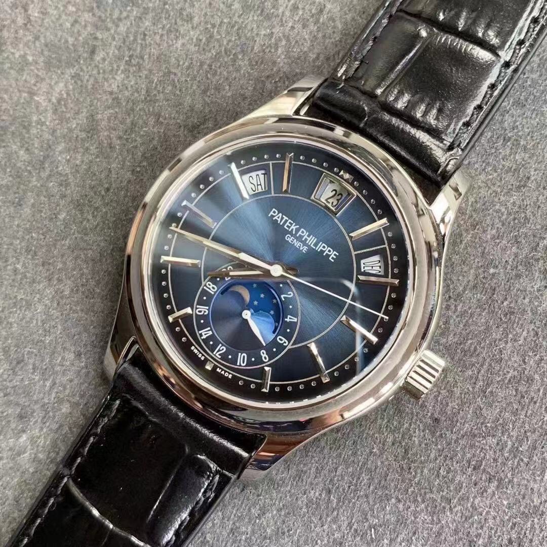 Patek Philippe 5205G-013