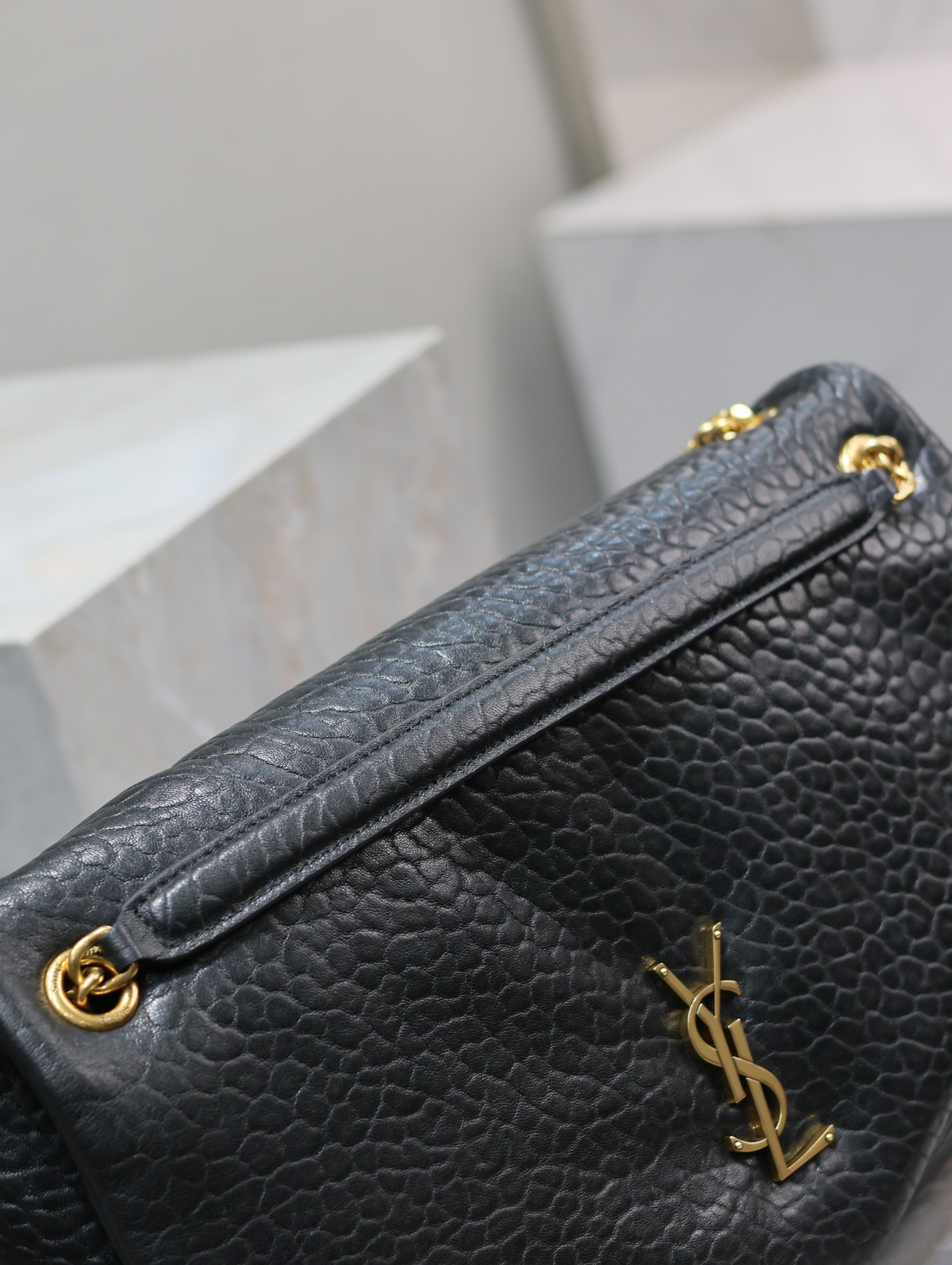 YSL CALYPSO Elephant Print Lambskin Chain Bag Dimensions: 28×22×12cm Model: 777399