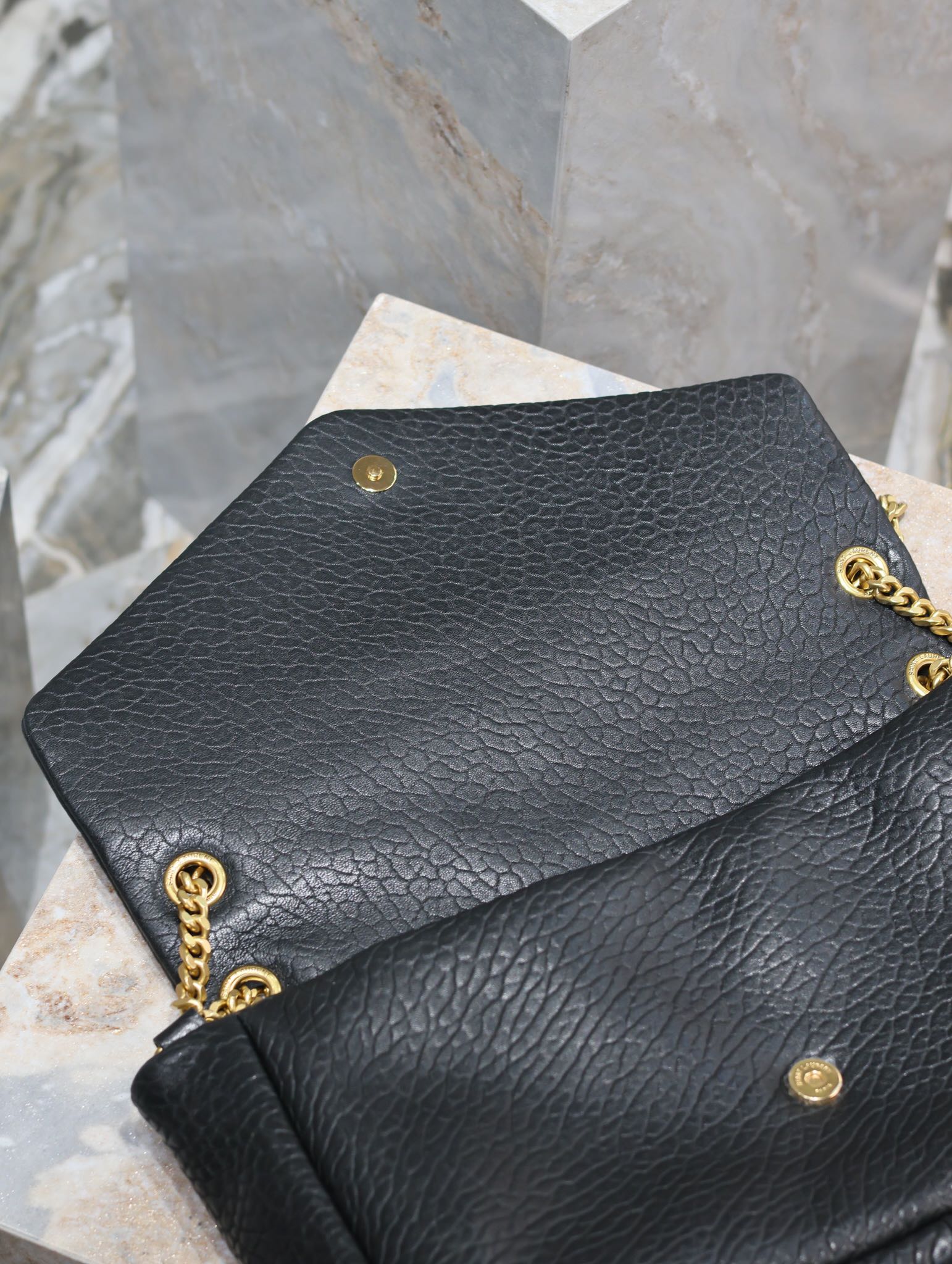 YSL CALYPSO Elephant Print Lambskin Chain Bag Dimensions: 28×22×12cm Model: 777399