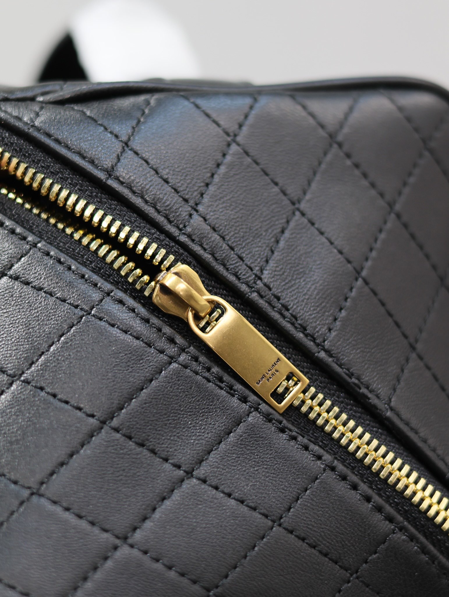 YSL 【Black】 GABY Cosmetic Bag Style No.: 753171 Dimensions: 21×13×13 cm